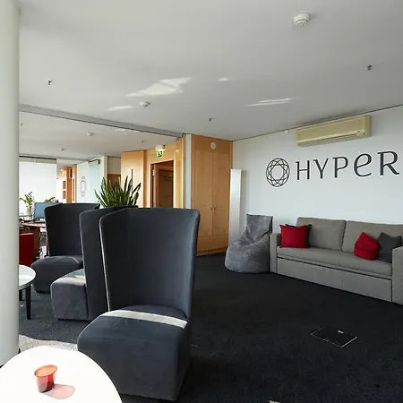 מלון Hyperion
